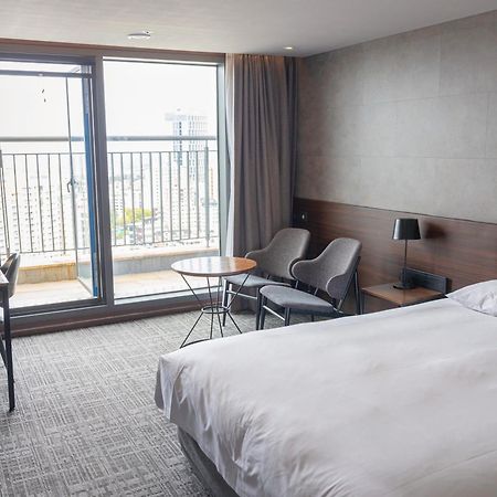 Hotel With City Jeju Luaran gambar