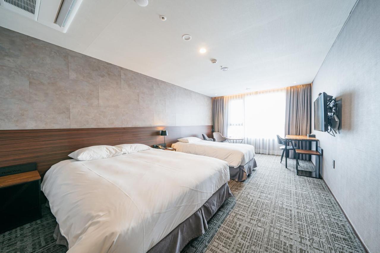 Hotel With City Jeju Luaran gambar