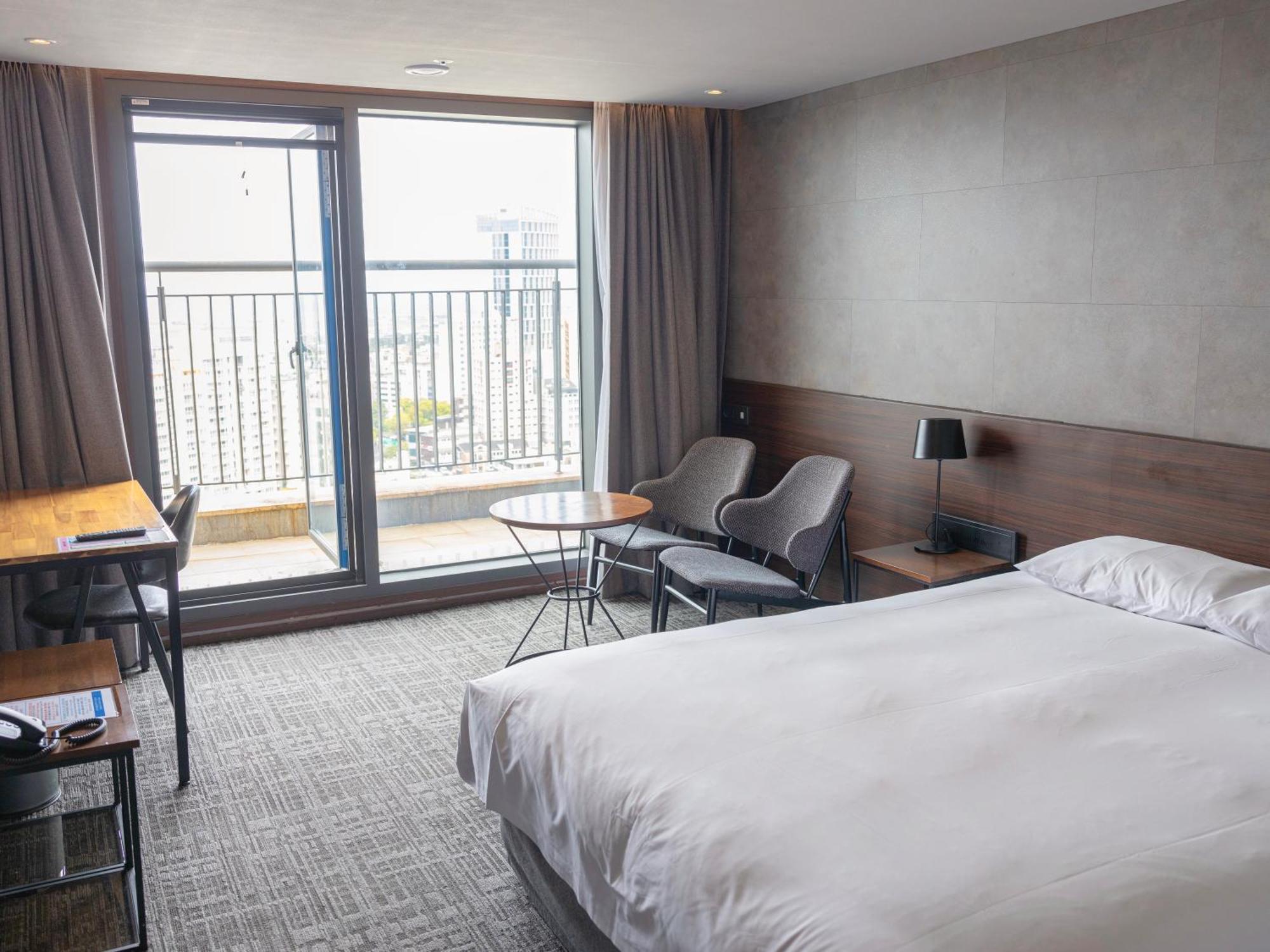 Hotel With City Jeju Luaran gambar