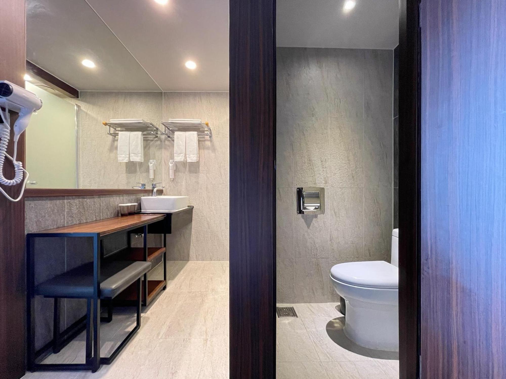 Hotel With City Jeju Luaran gambar